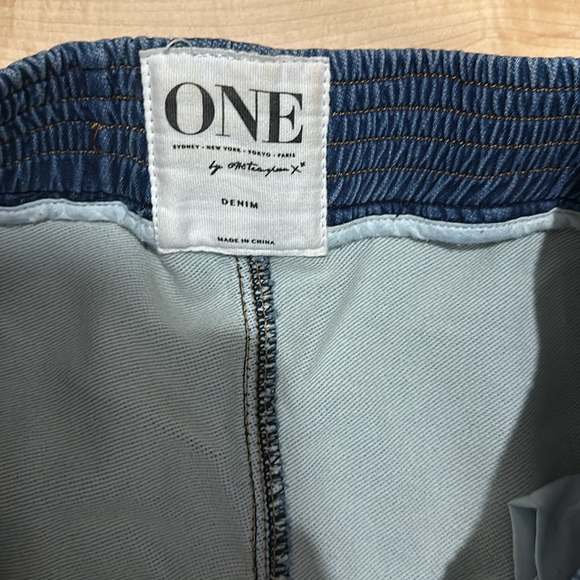 One teaspoon drop rise elastic waistband denim. Size small. - Picture 3 of 6